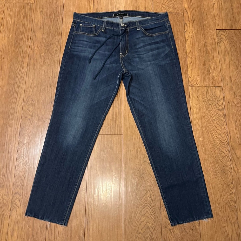 Flying Monkey Drawstring Jogger Jeans Dark Wash Denim Frayed Raw Hems Sz 29